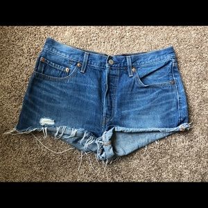 Levi shorts